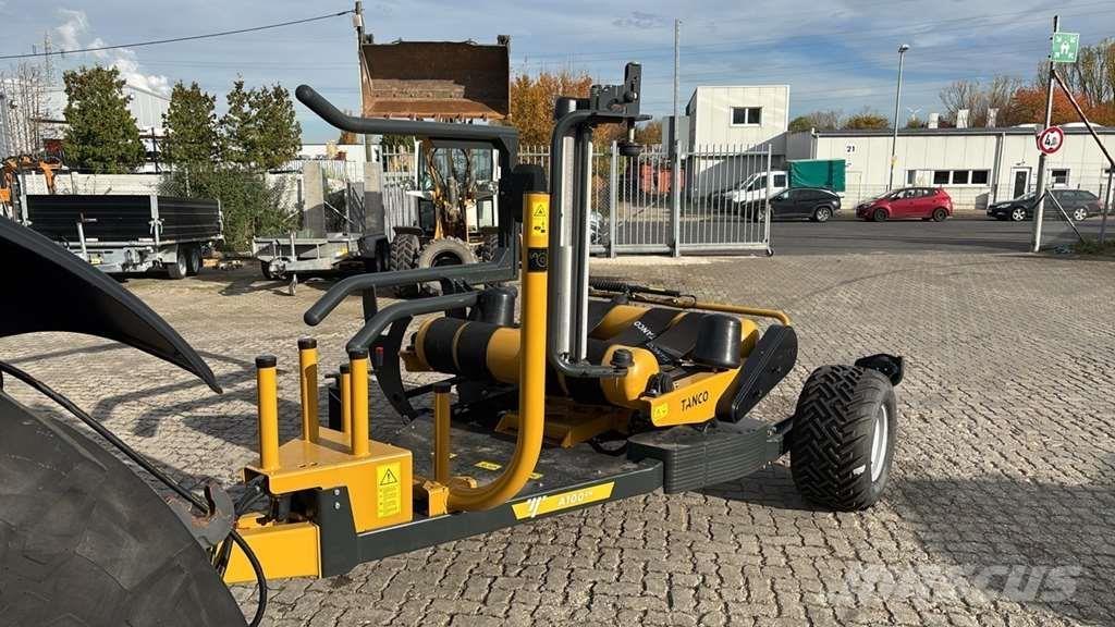 Tanco A100-EH Прицепные кормоуборочные комбайны