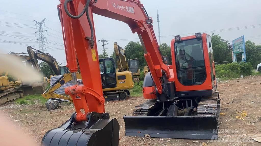 Kubota KX185 Малые экскаваторы 7т-12т