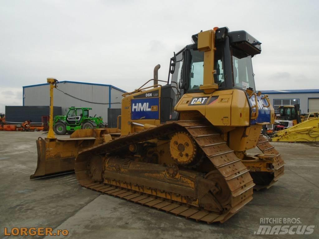 CAT D6N LGP Гусеничные бульдозеры