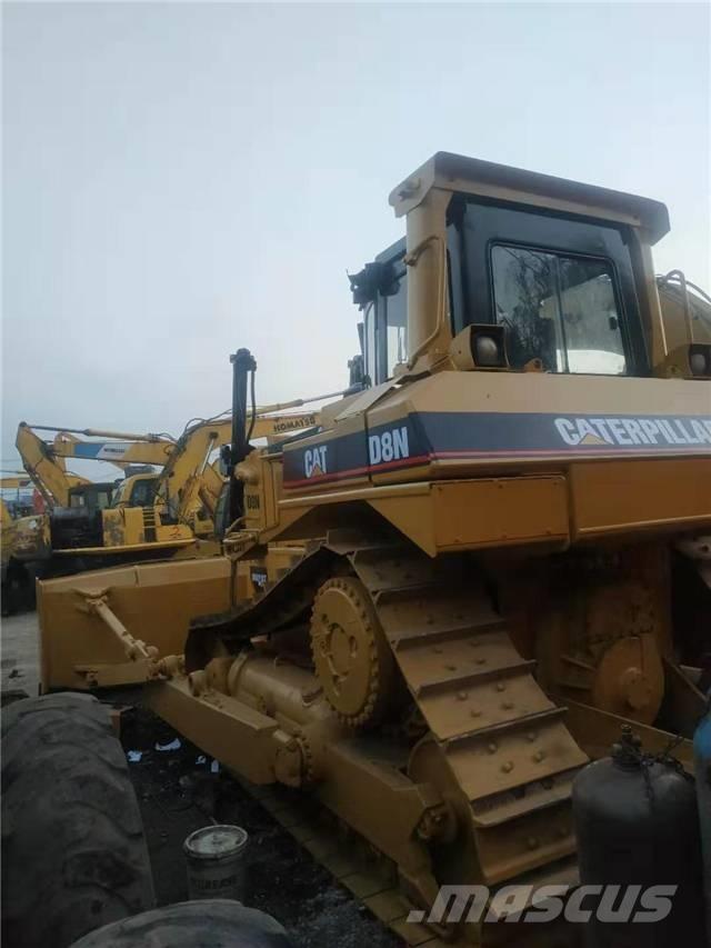 CAT D8N Гусеничные бульдозеры