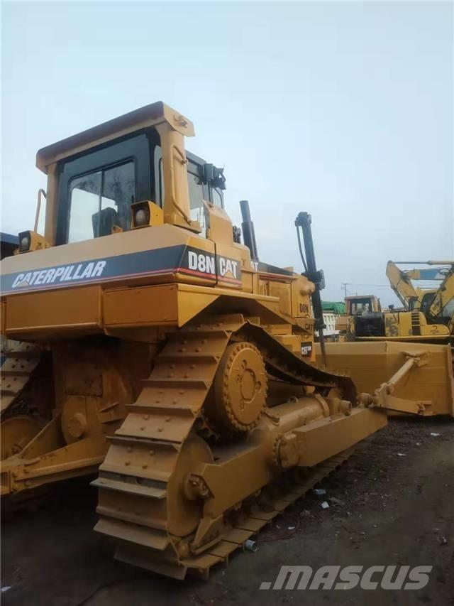 CAT D8N Гусеничные бульдозеры