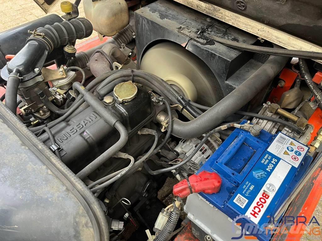 Nissan APJ02A25PU Газовые погрузчики