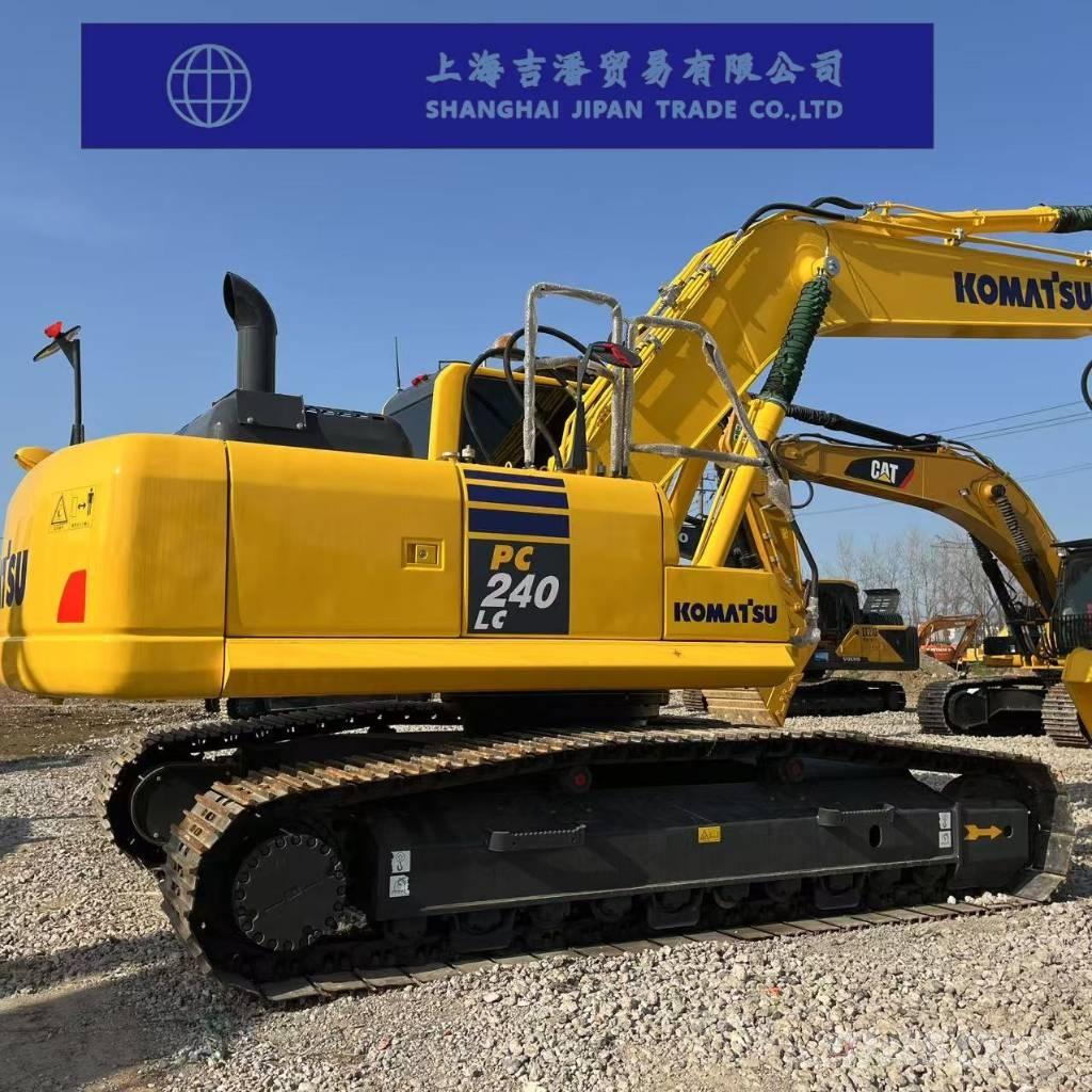 Komatsu PC 240 Гусеничные экскаваторы