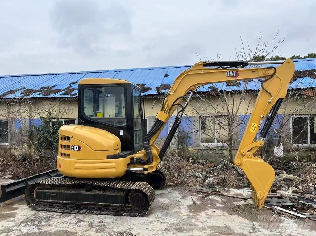 CAT 303c Мини-экскаваторы