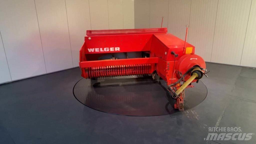 Welger AP 830 Прицепные кормоуборочные комбайны