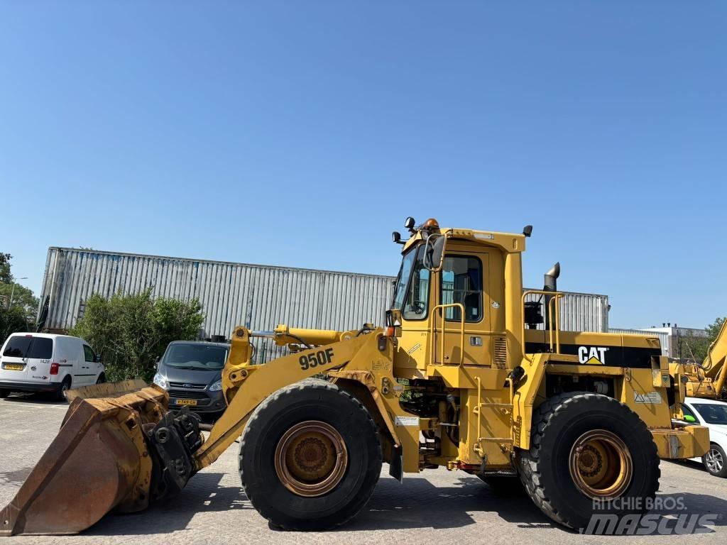 CAT 950 F Фронтальные погрузчики