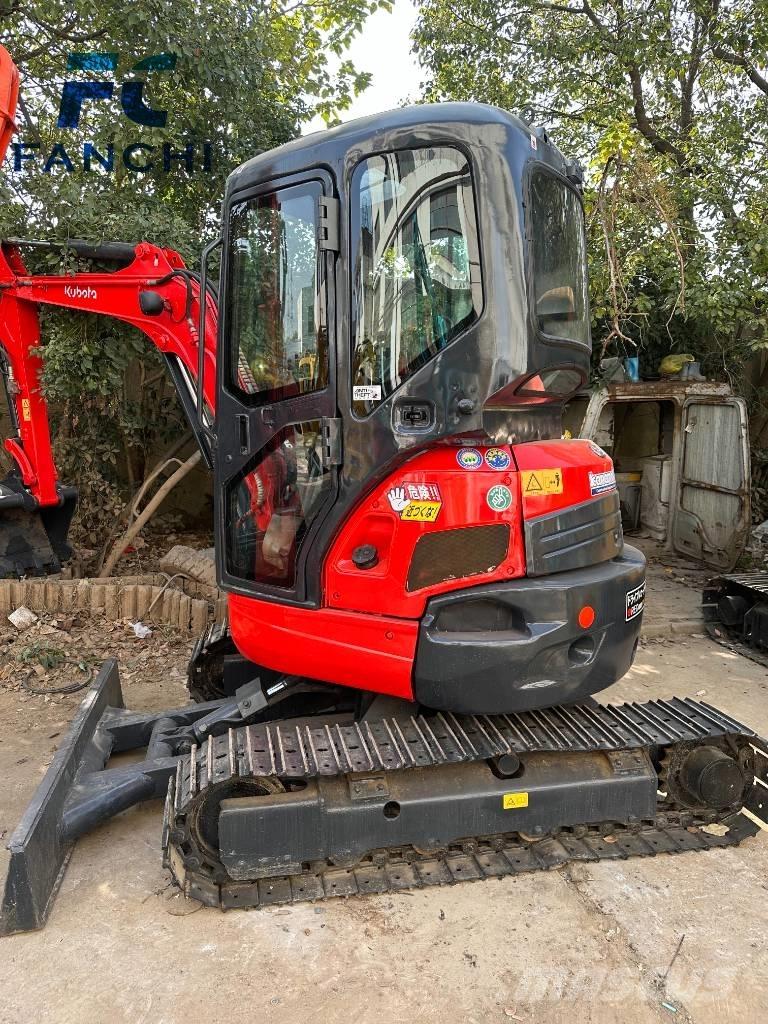 Kubota U 35 Гусеничные экскаваторы