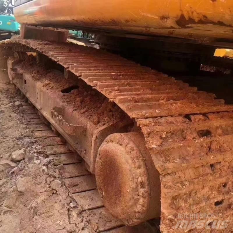 CAT 324 Гусеничные экскаваторы