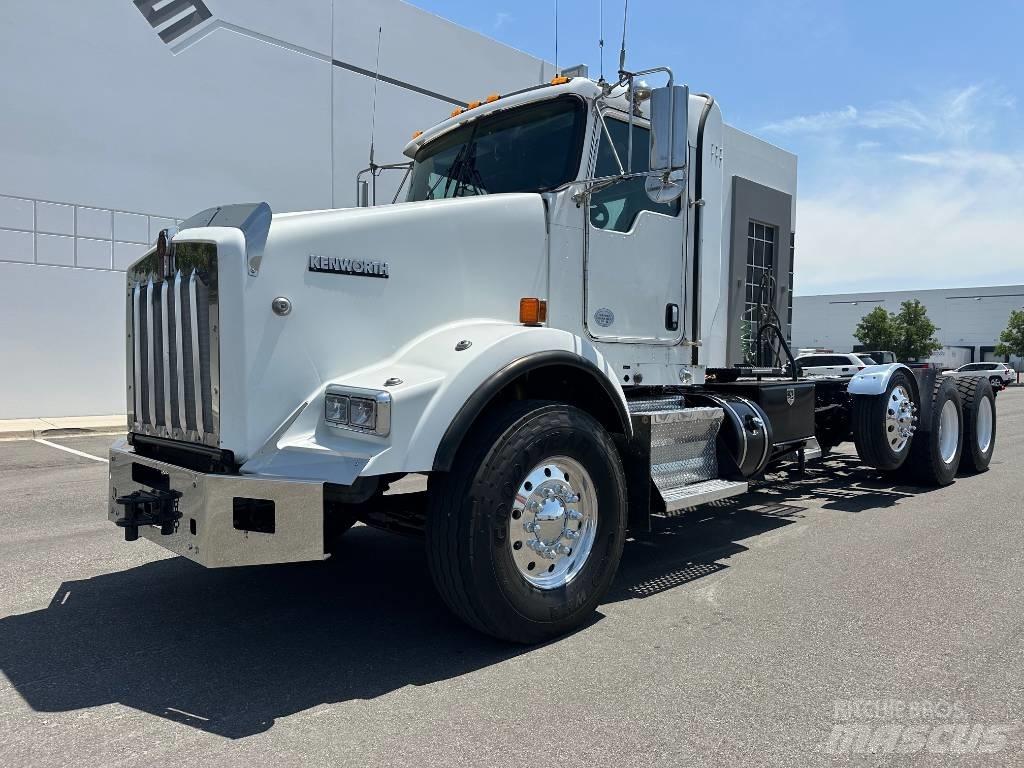 Kenworth T 800 Шасси с кабиной