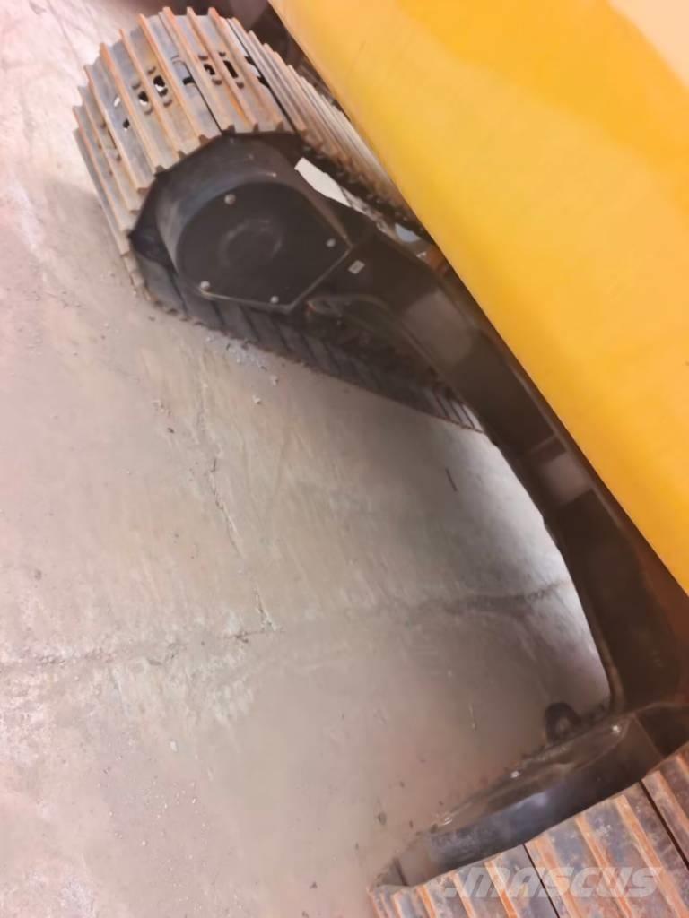 CAT 323 GC Гусеничные экскаваторы