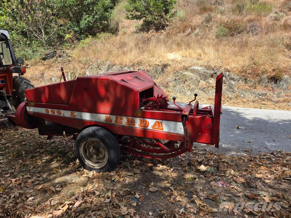 LERDA LERDA 900 L Тюковые пресс-подборщики