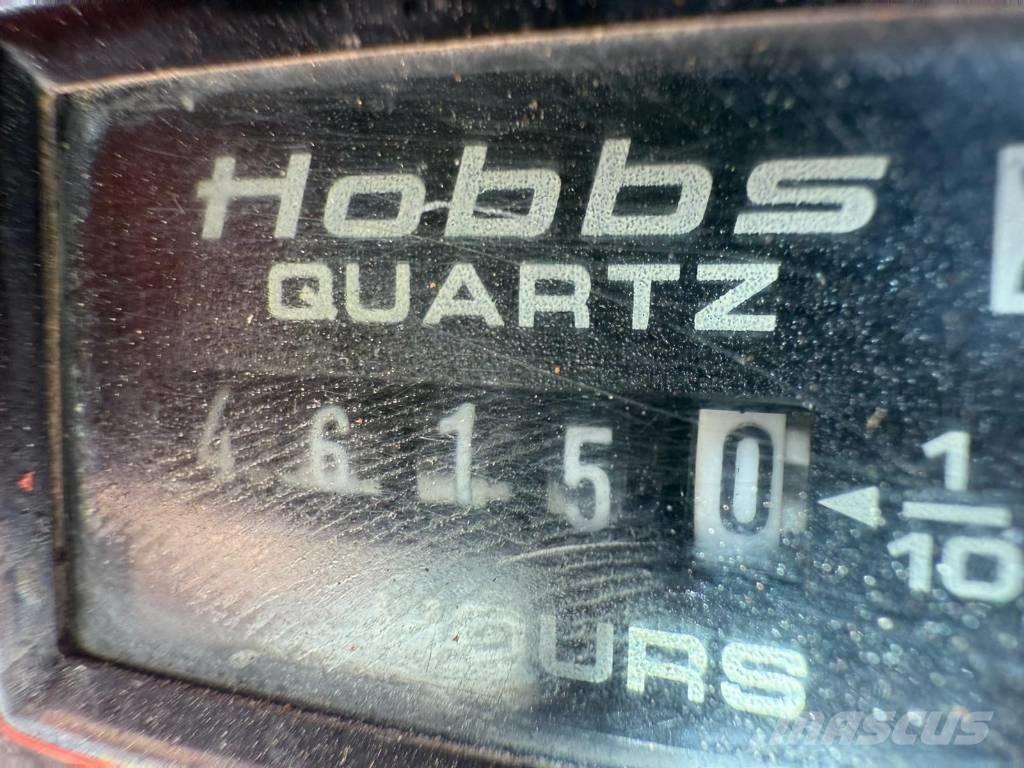 Aichi SR 182 Телескопические подъемники