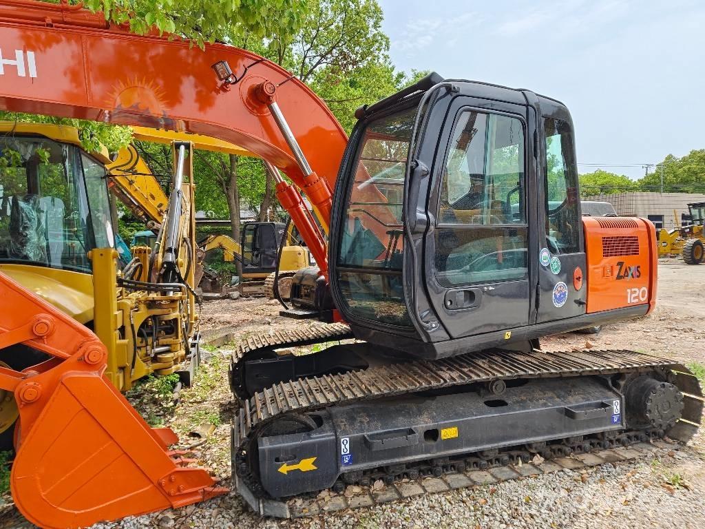 Hitachi ZX 120 Гусеничные экскаваторы