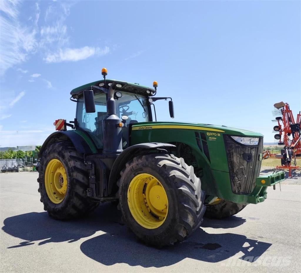 John Deere 8370 R Трактора
