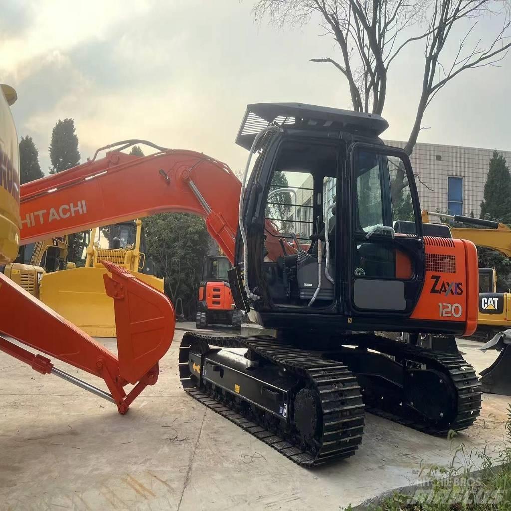 Hitachi ZX 120 Гусеничные экскаваторы