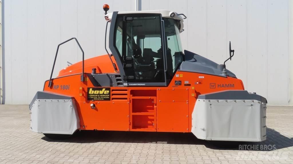 Hamm HP 180i Пневматические катки