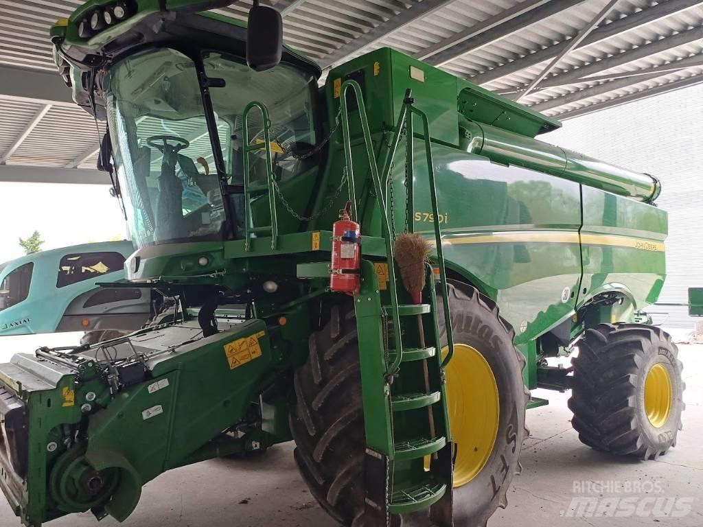 John Deere S790i Зерноуборочные комбайны