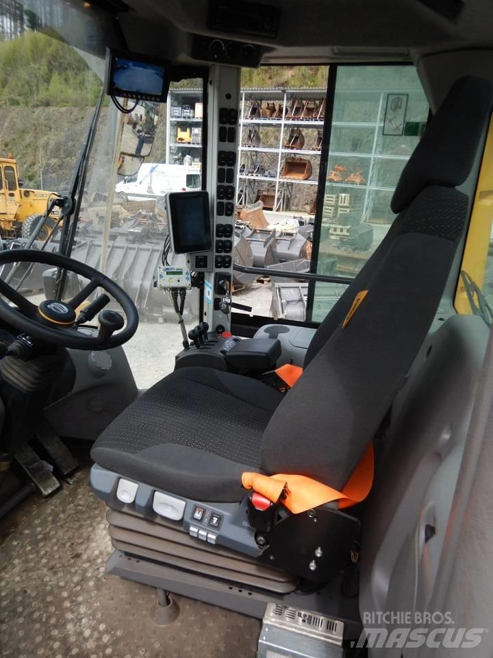 Volvo L 70 H Фронтальные погрузчики