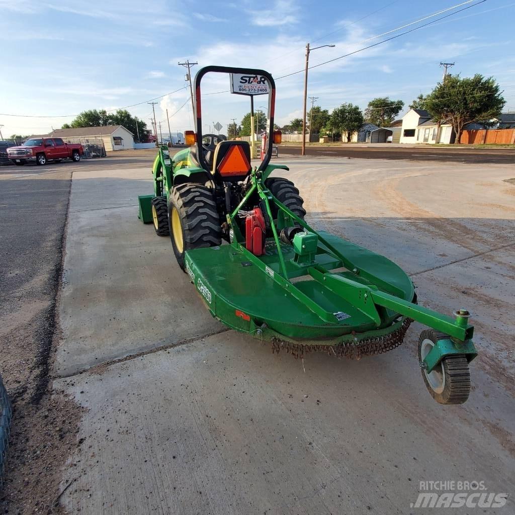 John Deere 3203 Коммунальные тракторы