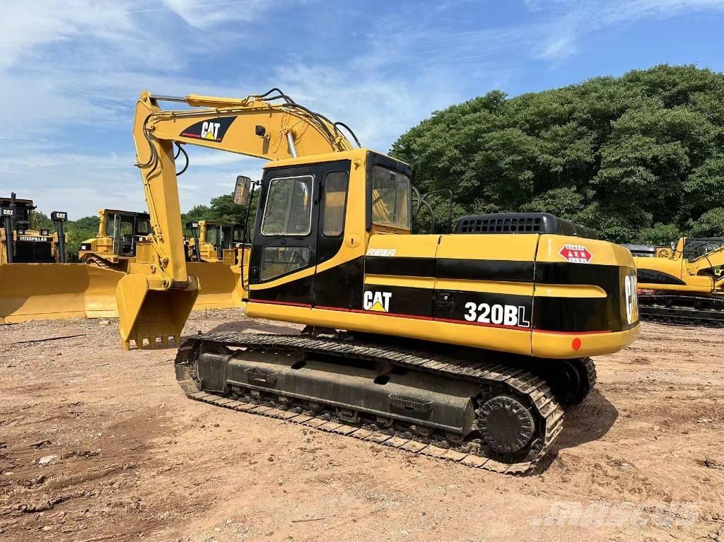 CAT 320 B Гусеничные экскаваторы