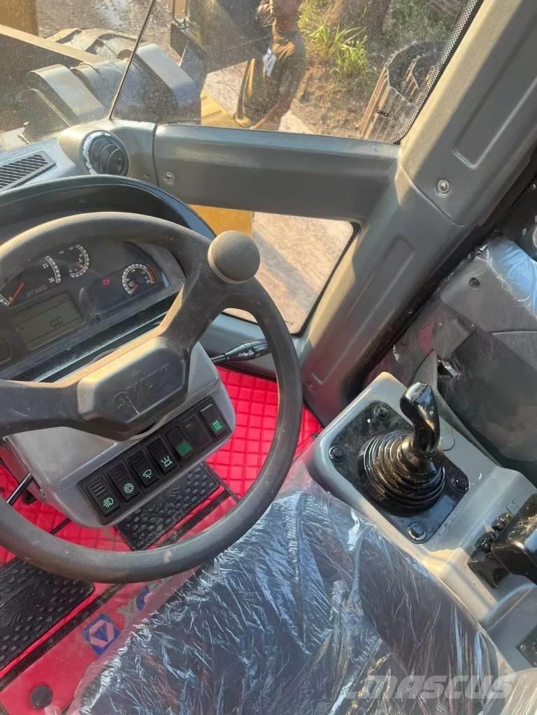 XCMG ZL 50 GN Фронтальные погрузчики