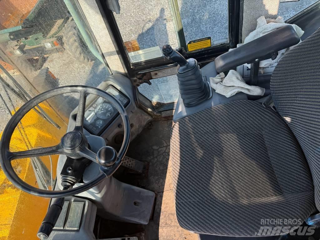 Liebherr L 522 Фронтальные погрузчики