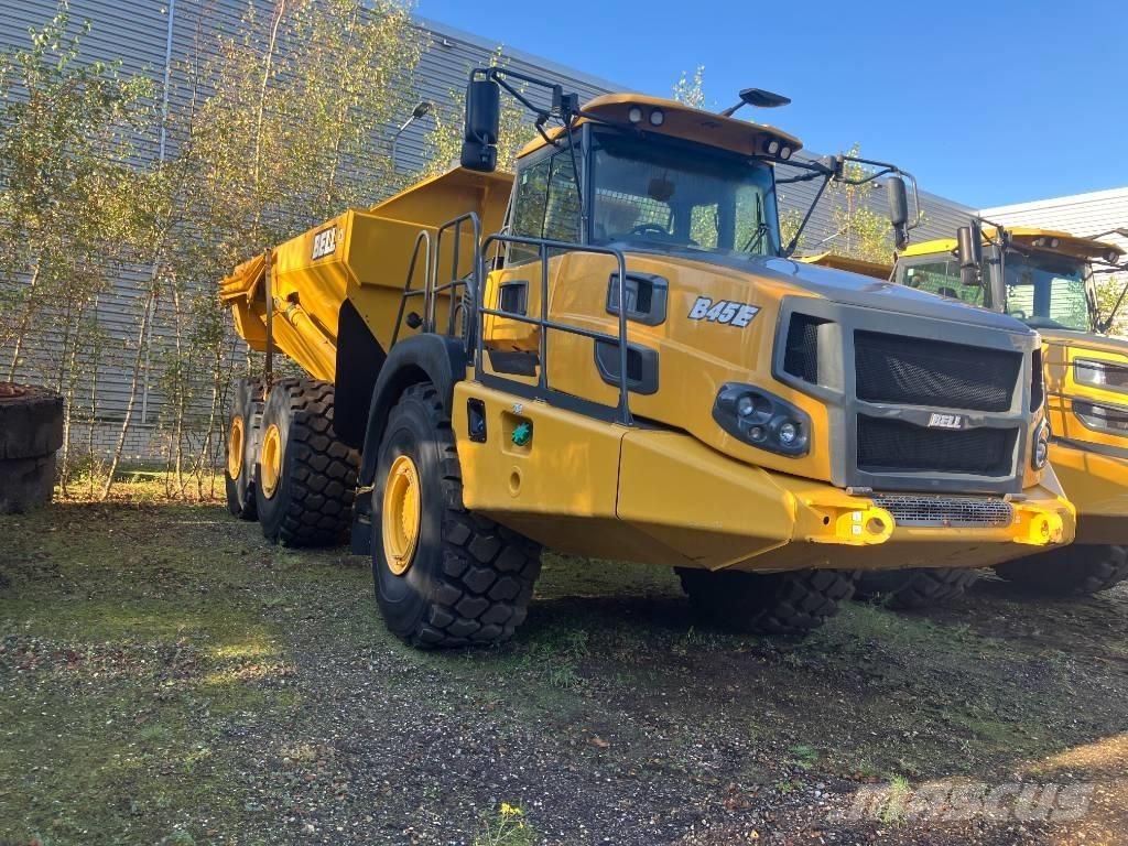 Bell B45E 6x6 Шарнирно-сочленённые самосвалы