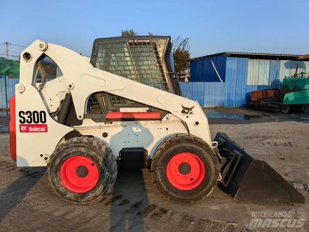 Bobcat S 300 Мини-погрузчики