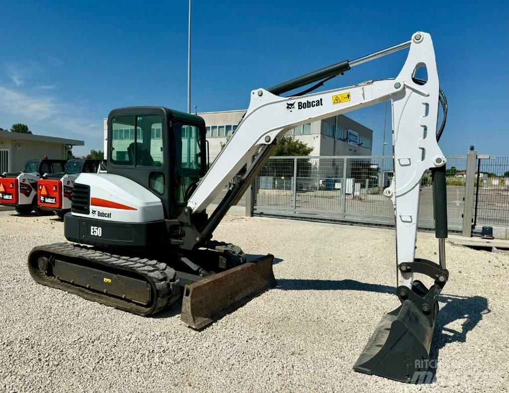 Bobcat E 50 EM Мини-экскаваторы