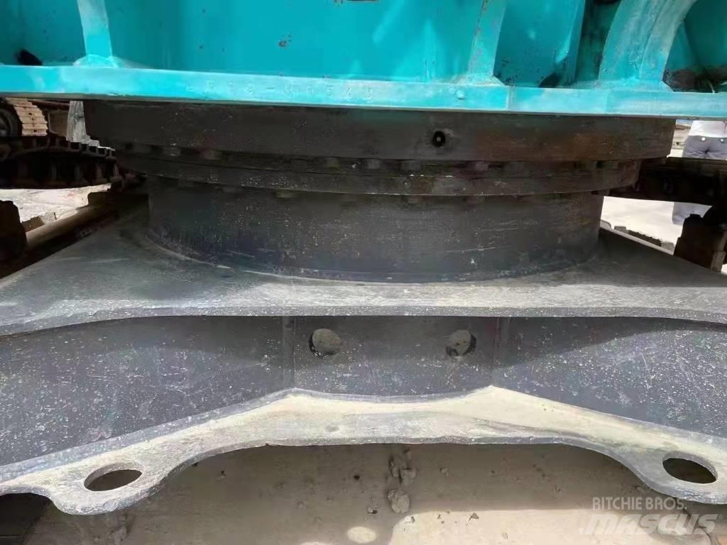 Kobelco SK 130 Гусеничные экскаваторы