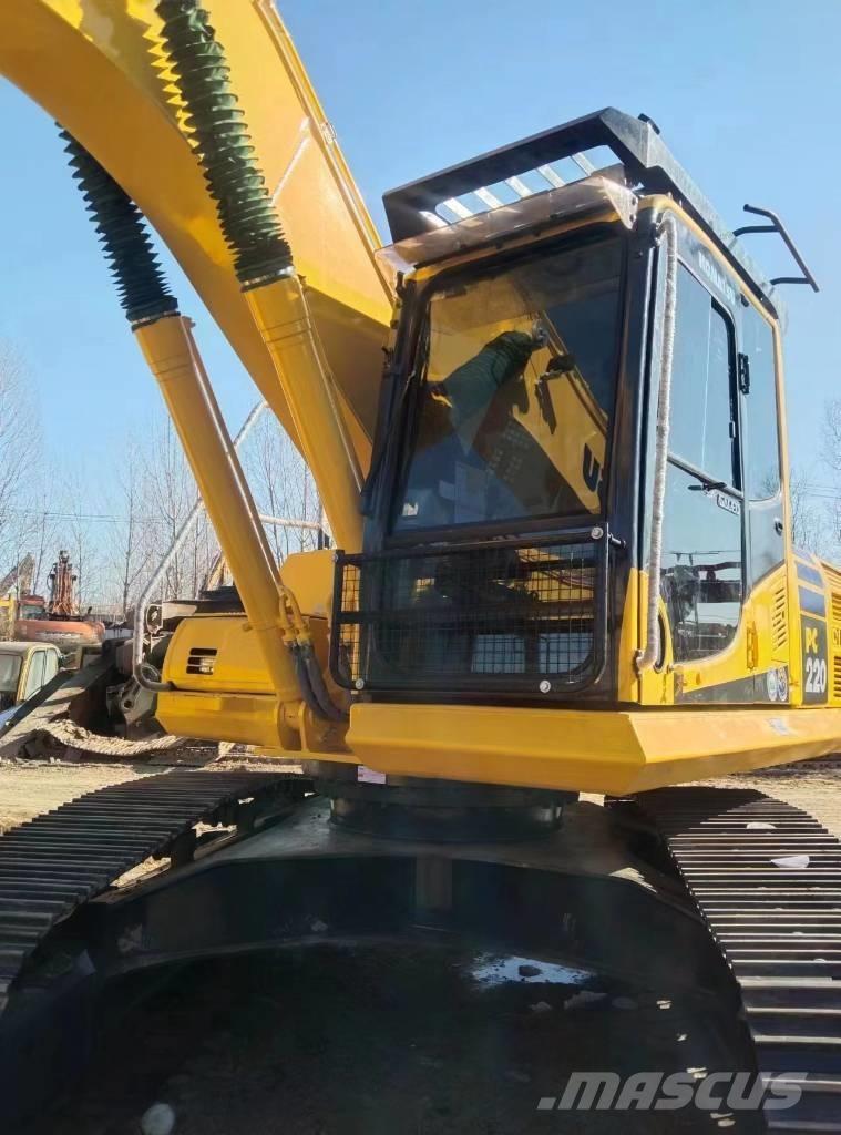 Komatsu PC 220-8 Гусеничные экскаваторы