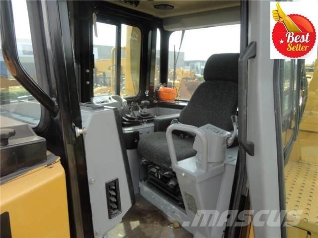 CAT D 8 R Гусеничные бульдозеры