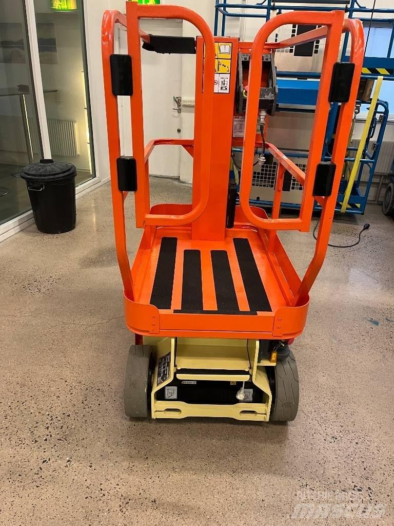 JLG 1230 ES Ножничные подъемники