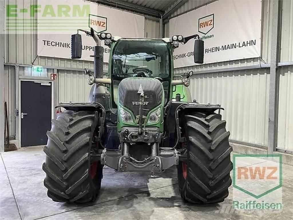 Fendt 724 vario Трактора