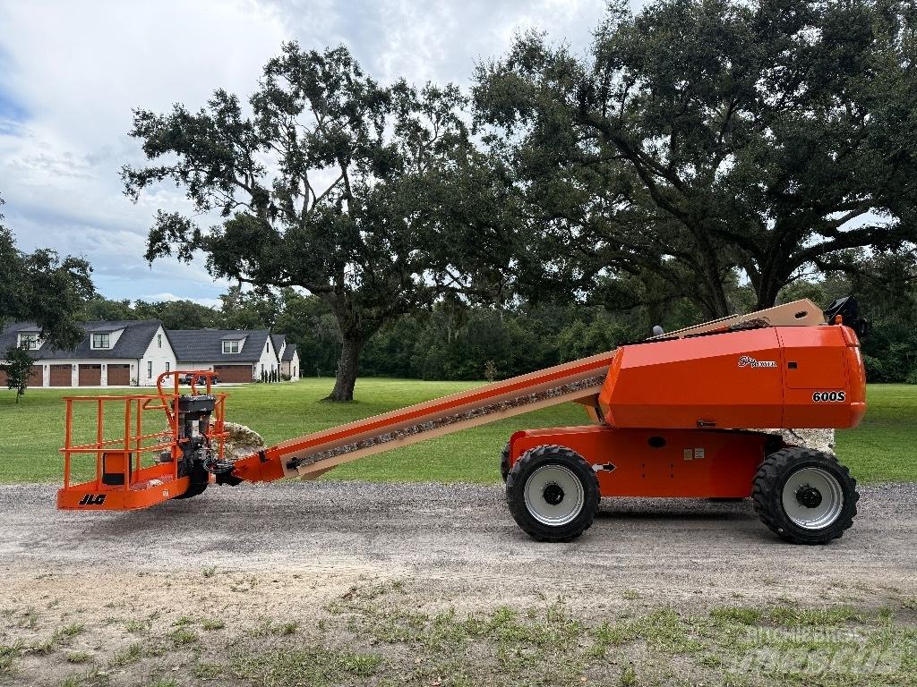 JLG 600 S Телескопические подъемники