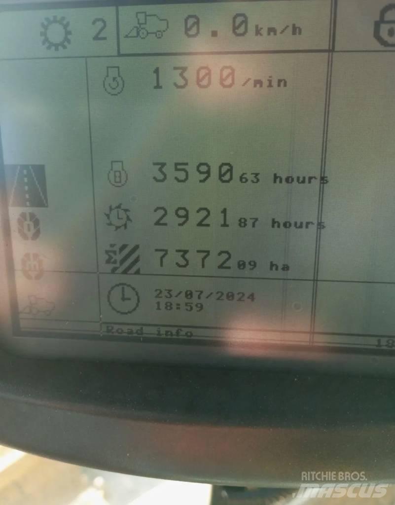 New Holland CR 960 Зерноуборочные комбайны