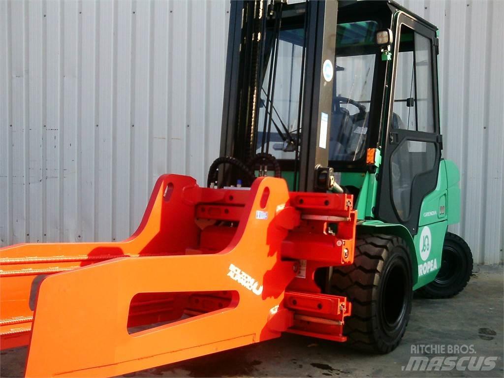 Mitsubishi FD30NTD Дизельные погрузчики