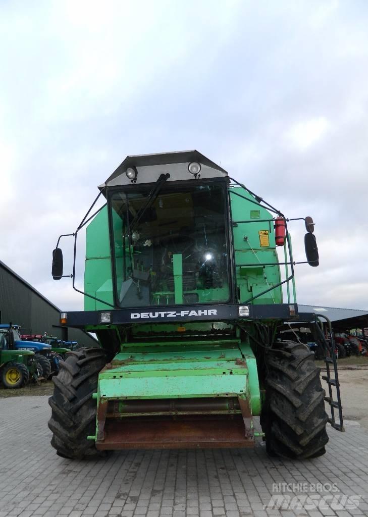 Deutz-Fahr M36.30 Зерноуборочные комбайны