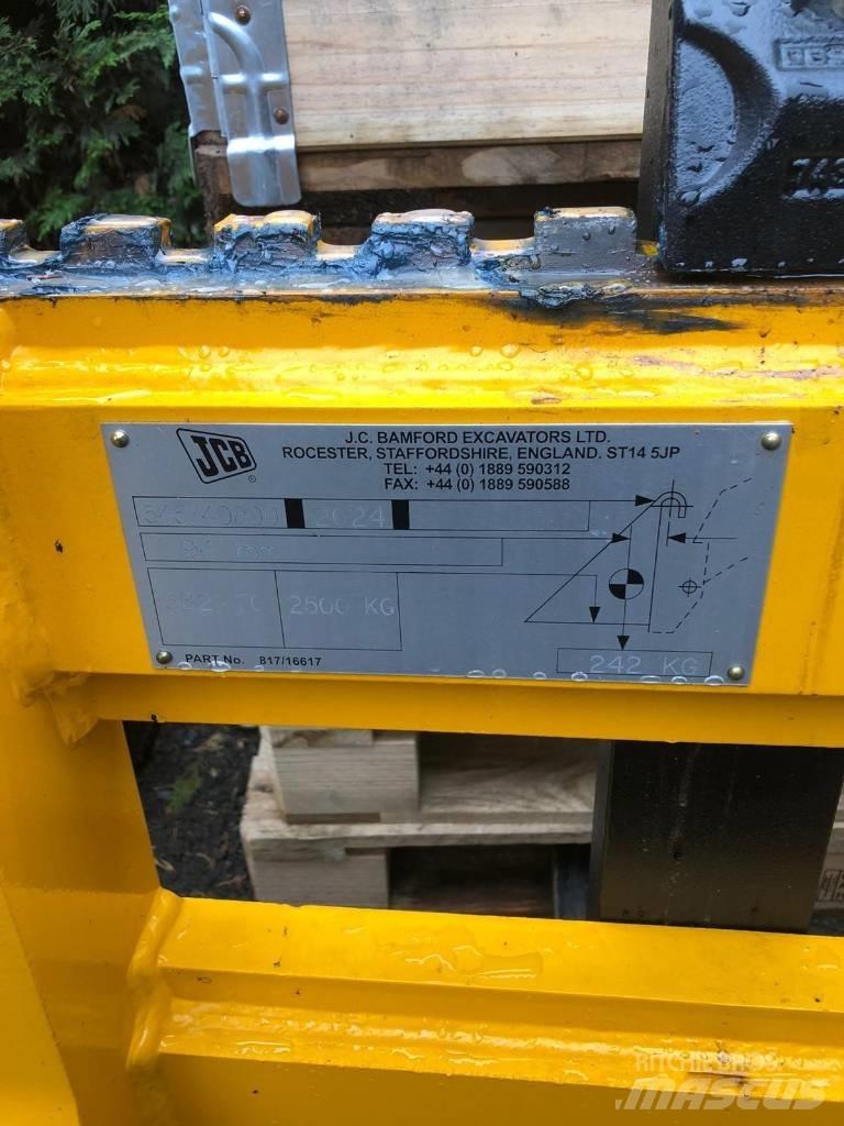 JCB PALLET FORKS Комплектующие для погрузочных и сельхозмашин