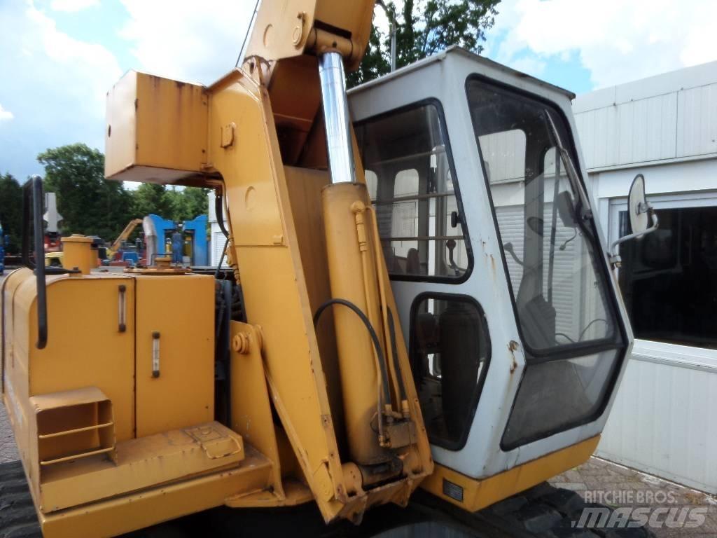 Hitachi EX 60 Гусеничные краны