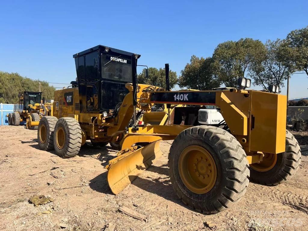 CAT 140K Грейдеры