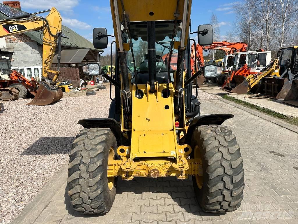 CAT 906 H 2 Фронтальные погрузчики