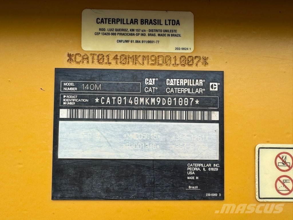 CAT 140M2 Грейдеры