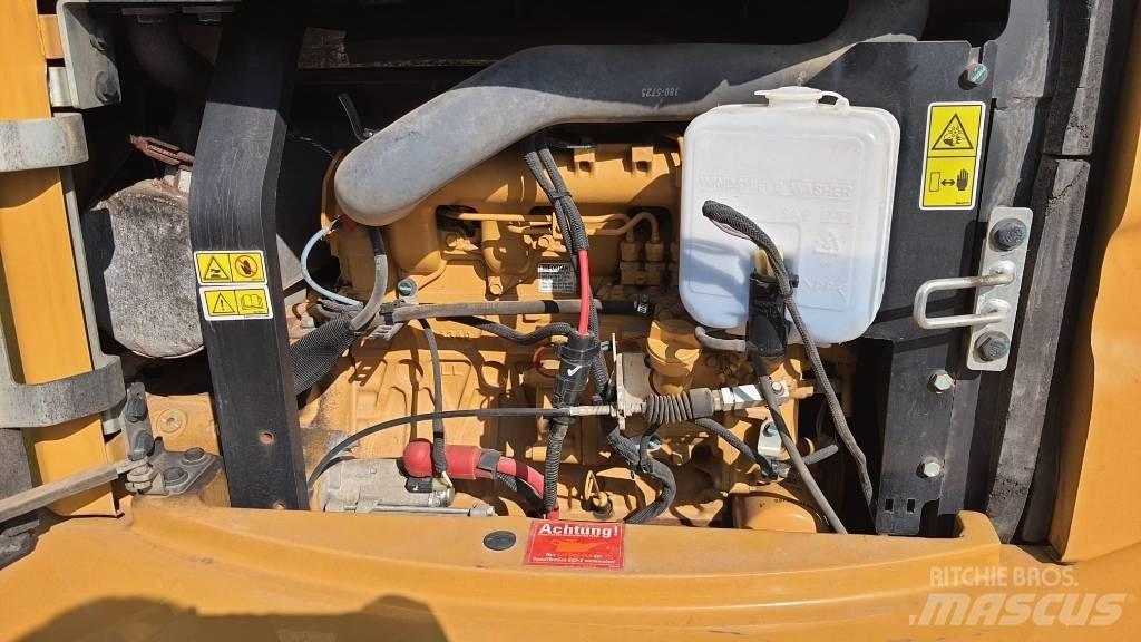 CAT 305E 2CR Мини-экскаваторы