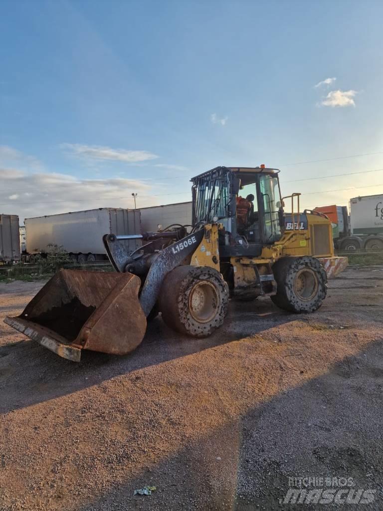 Bell L 1506 E Фронтальные погрузчики