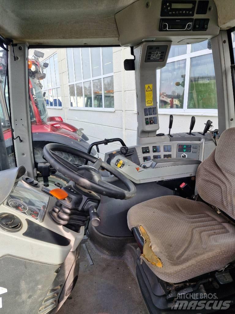 CLAAS Arion 640 Трактора