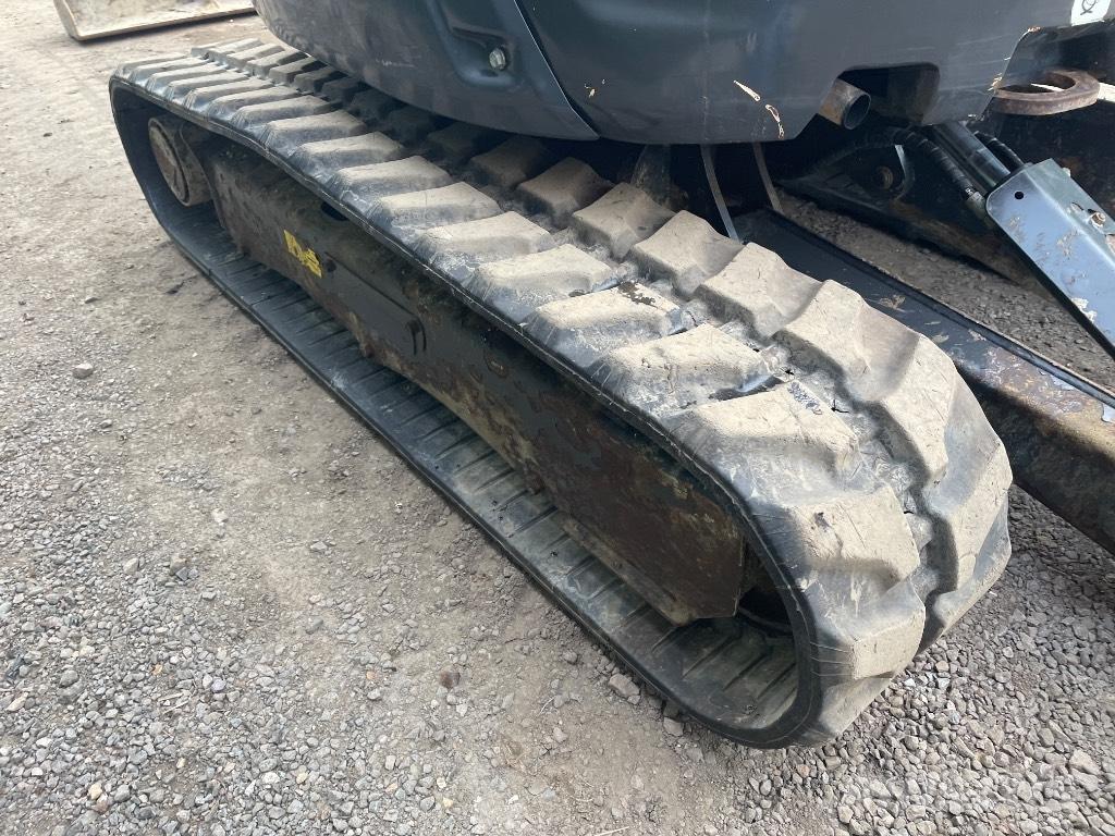 Bobcat E 26 Мини-экскаваторы