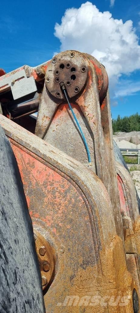 Sandvik LH 410 Подземные погрузчики