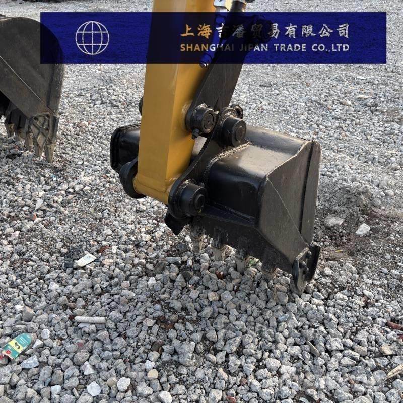 CAT 304 Гусеничные экскаваторы