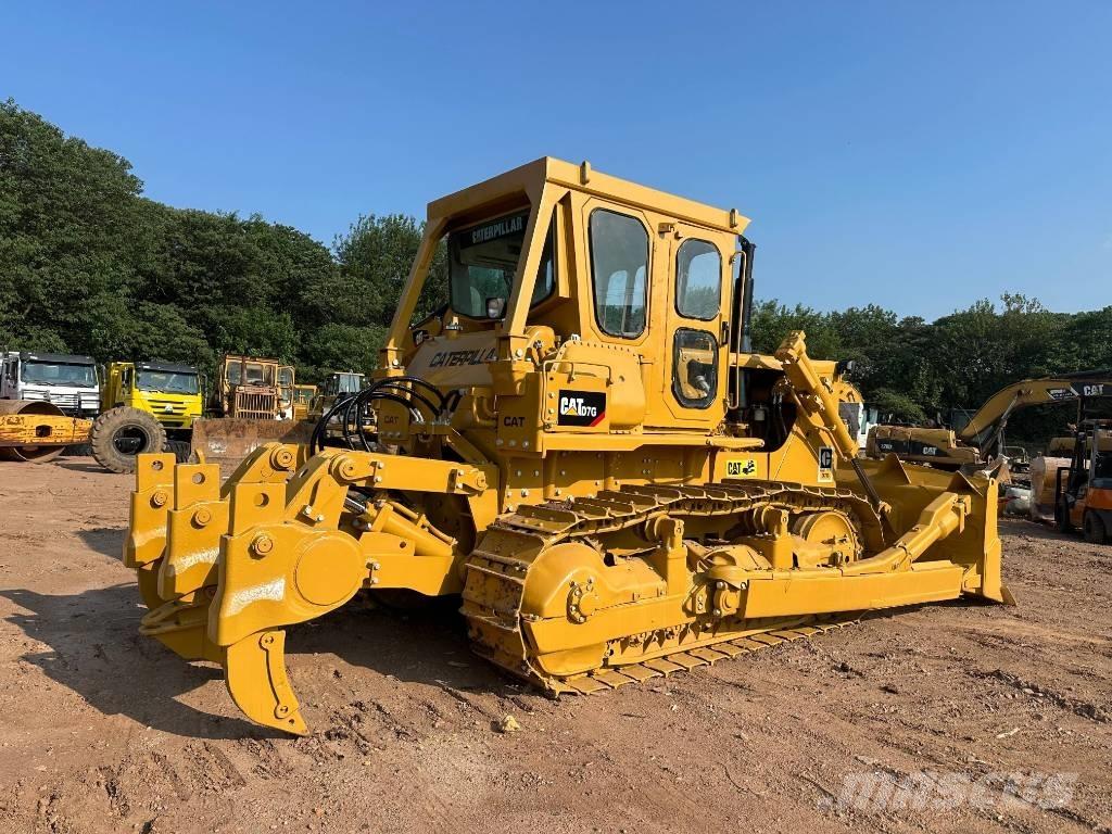 CAT D7G Гусеничные бульдозеры